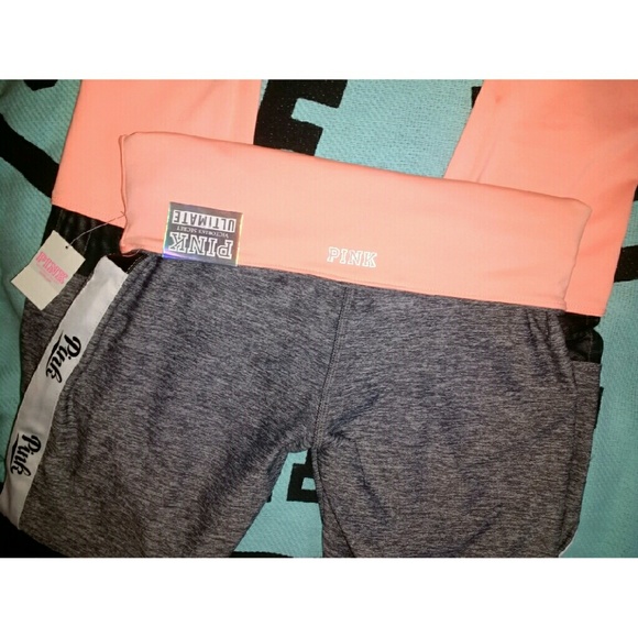 Victorias Secret Pink - Picture 2 of 4