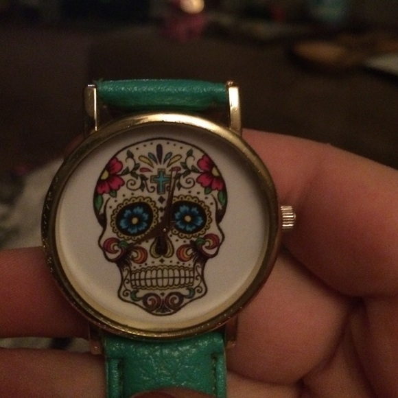 Sugar skull teal watch! - Picture 3 of 3