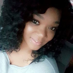 Meet your Posher, Ashlee