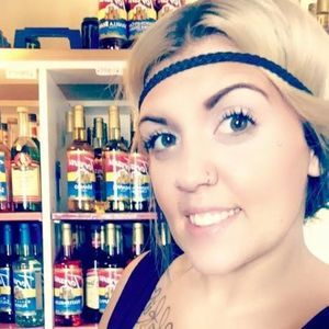 Meet your Posher, Codie