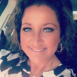 Meet your Posher, Cassandra