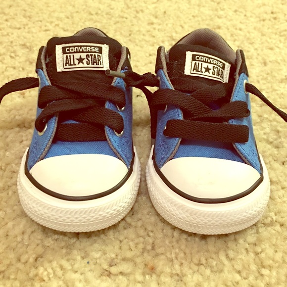 Brand New Converse All Stars Infants Size 5