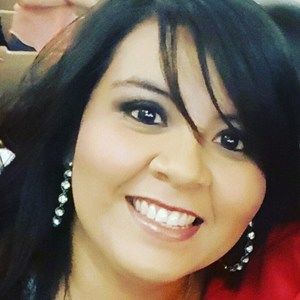 Meet your Posher, Adrianna