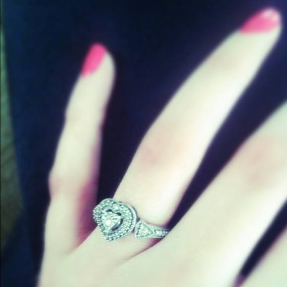 Additional Photos of Zales Promise Ring - Picture 4 of 6