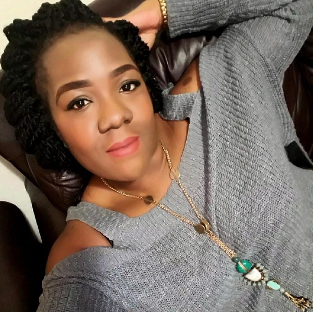 Meet your Posher, Ije