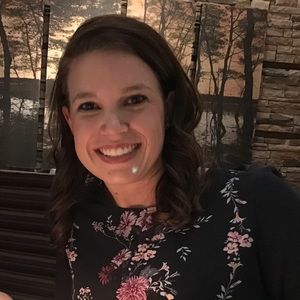 Meet your Posher, Cara