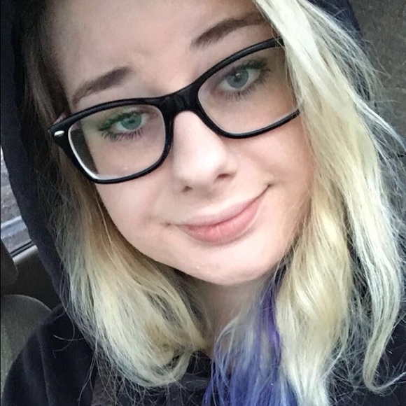 Meet your Posher, May