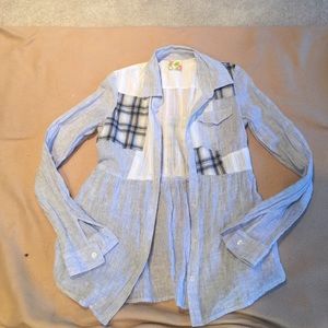 Free people button up shirt. Size extra small