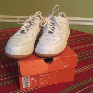 Nike Air Force 1