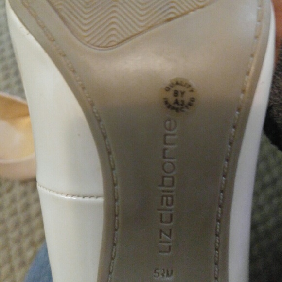 Liz Claiborne Pumps - Picture 2 of 2