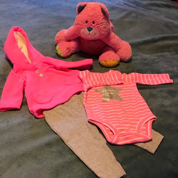 Unworn w/o tags Carter fleece leggings and onsie - Picture 1 of 3