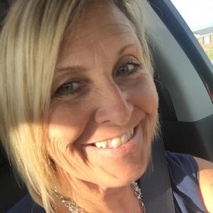 Meet your Posher, Suzanne