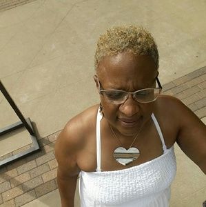 Meet your Posher, Hazel