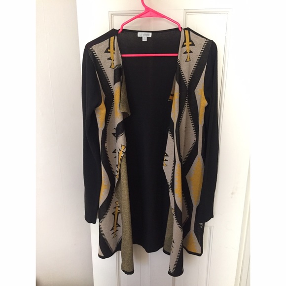 Charming Charlie long cardigan