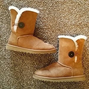 Bailey Button Ugg Boots