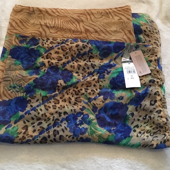 NWT Wilsons Leather infinity scarf