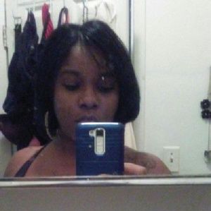 Meet your Posher, Gia