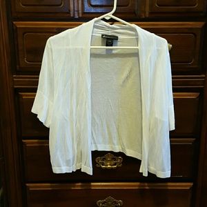 White shrug sz 14/16