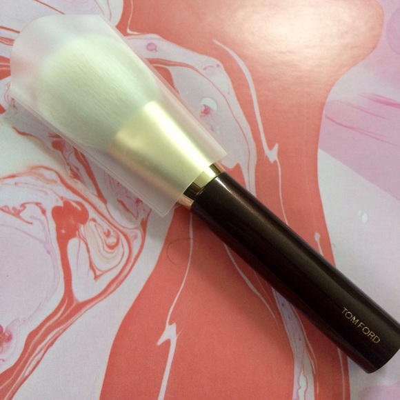 Tom Ford Bronzer 05 Makeup Brush NEW - Picture 2 of 4