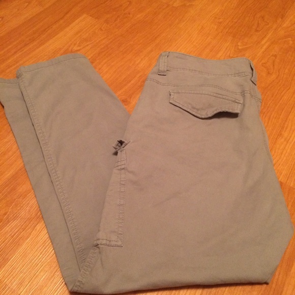 Gray Cargo Skinny Pants
