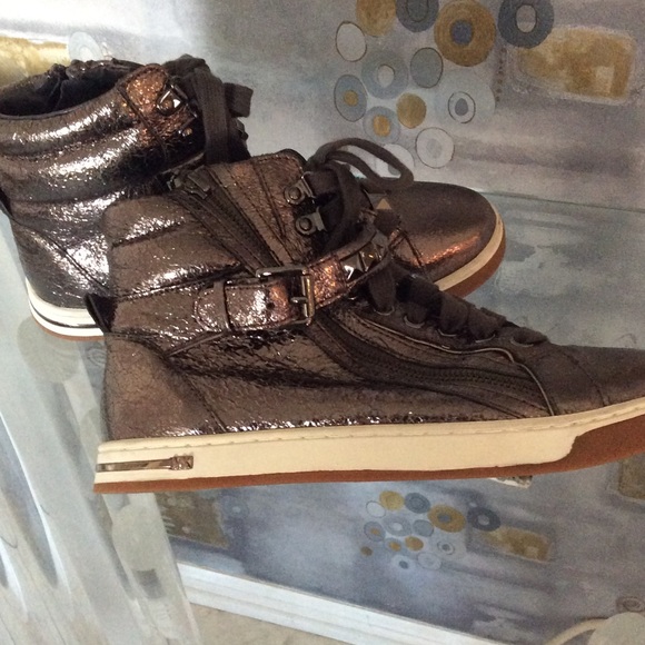 Brand new Michael Kors leather high tops - Picture 3 of 4