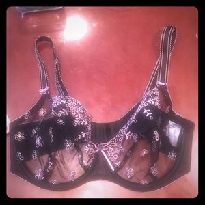 Freya 32G lacy demi bra . Good condition.