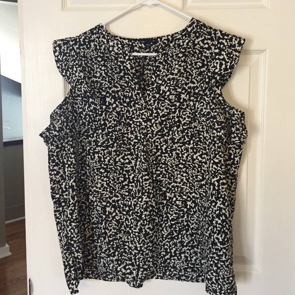 GAP top Sz XL