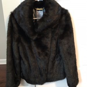 Jennifer Lopez Fur Coat