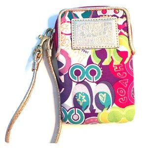 Coach wristlet😍❤️