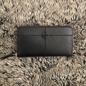 Brand new, Tory Burch wallet!