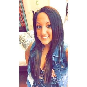 Meet your Posher, Alyssa