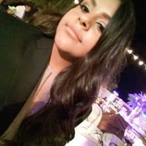 Meet your Posher, Adriana