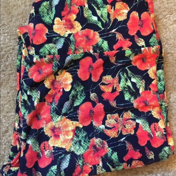 LuLaRoe leggings OS