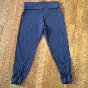 Hard tail cropped leggings