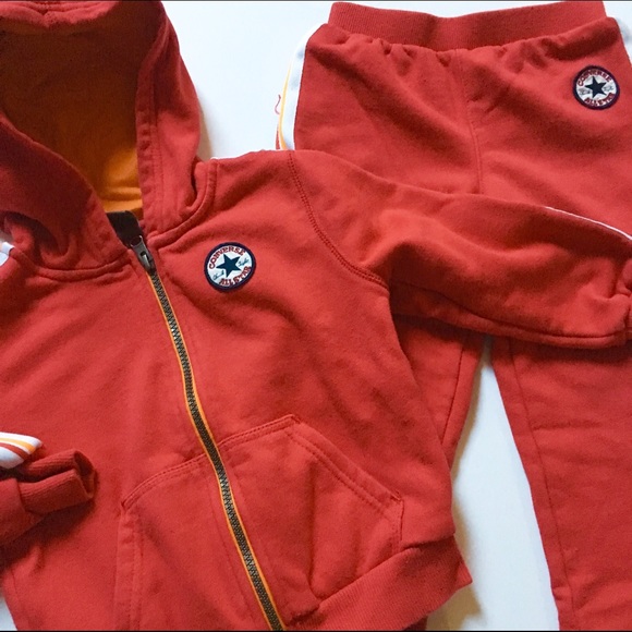 converse sweatsuit