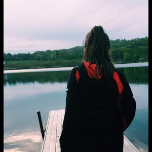 Meet your Posher, Hayley