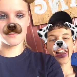 Meet your Posher, Dayna