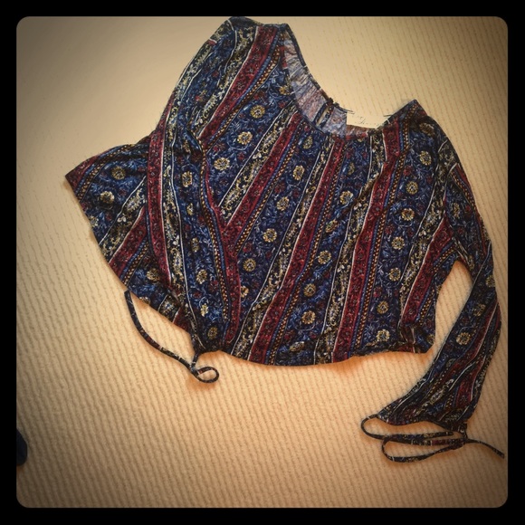 Swing waist length vintage paisley top