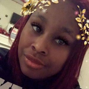 Meet your Posher, Marie