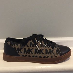 Michael Kors City Sneaker