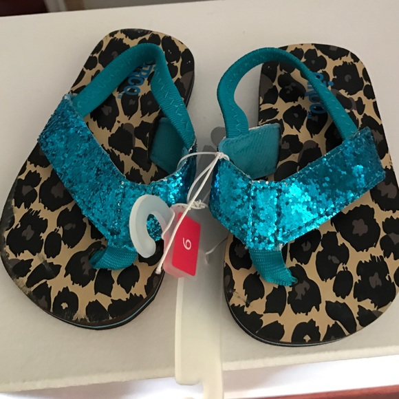 New but without full tags Circo baby sandals