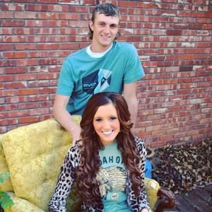 Meet your Posher, Sarah elizabeth