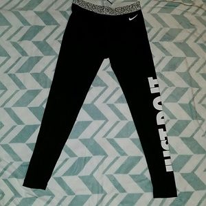 Nike leggings