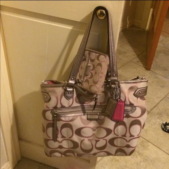 Coach purse