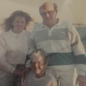 Meet your Posher, Bobbi