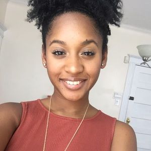 Meet your Posher, Deja