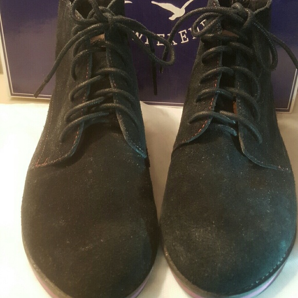 SOLD Seychelles booties - Picture 4 of 6