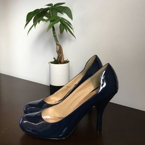 Chinese laundry blue heels