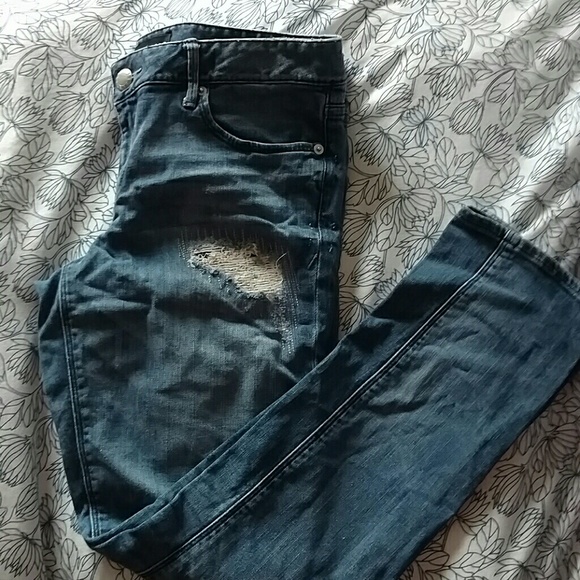 Distressed Express Jeans