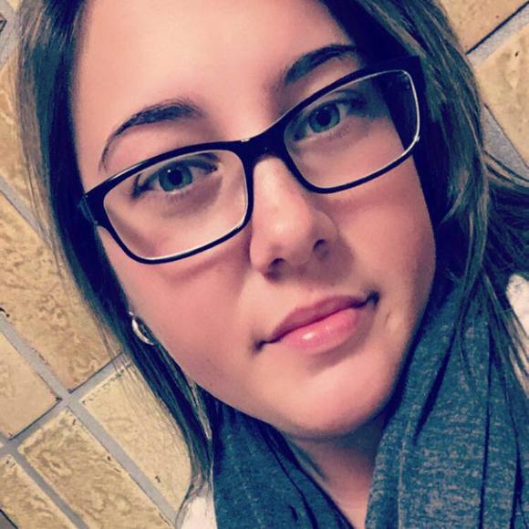 Meet your Posher, Jackie - Picture 1 of 1